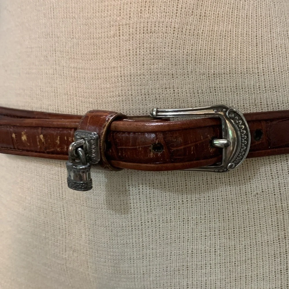 Brighton sz L brown leather crocodile print belt with lock accessory